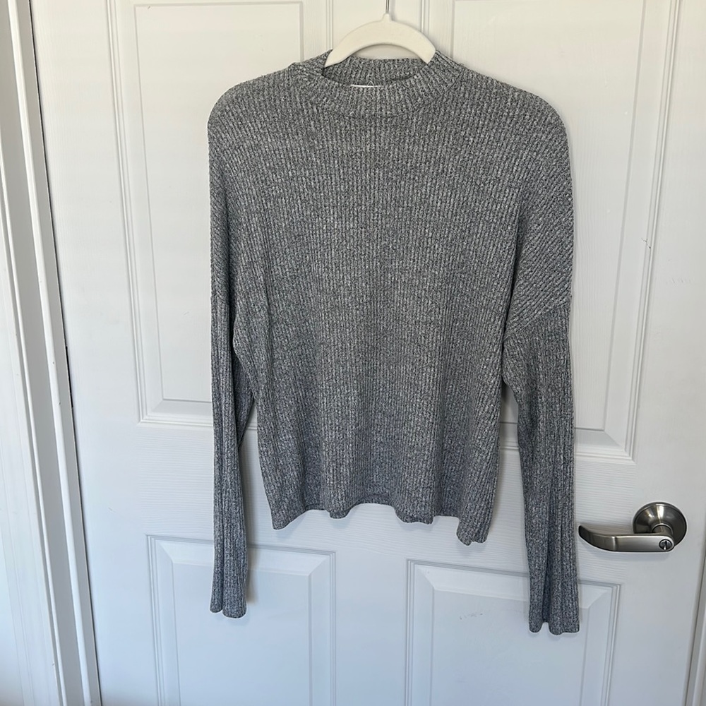grey long sleeve
